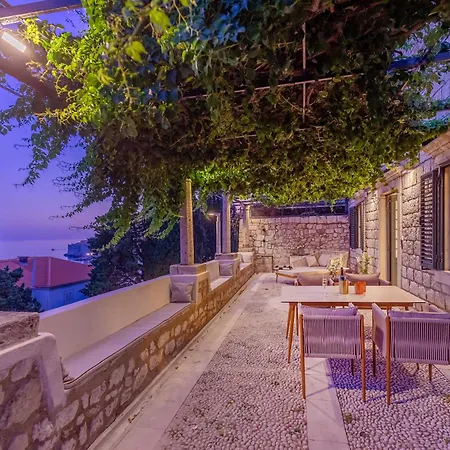 Apartment Unique Mediterranean 4 Star With Zone *